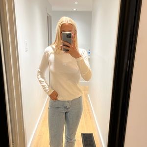 Ribbed white crewneck long sleeve